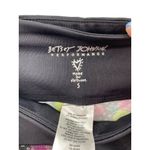 Betsey Johnson | Rose Pattern Crop Athletic Pants Floral Small Workout Leggings Photo 5