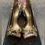 Carlos Santana  Leopard Print Roulette Heels Photo 1