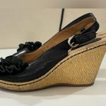 Born BOC Black Leather Floral Peep Toe Slingback Woven Wedge Heel Sandals 8 Photo 4