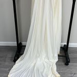 Vintage Lace Wedding Dress and Veil Photo 7