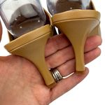 Vince Camuto * Evinsel Sandal Heel Womens 7.5 Tan Leather Quiet Luxury Old Money Photo 2