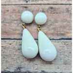 KJL Kenneth Jay Lane Retro Lucite White Teardrop Dangle Earrings Statement 2.5" Photo 4