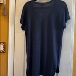 Joe Fresh  NWTS BLUE SHORT SLEEVE V NECK TOP HI LO HEM LINEN RAYON COTTON SIZE SM Photo 4