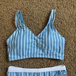 Kindred Bravely Women's Swimsuit Top Small / Bottoms Medium Blue Stripe Photo 2
