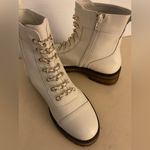 CECELIA NEW YORK White Combat Boots with Gold Chain Detail Size 7.5 Photo 8