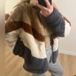 VICI Sherpa bomber jacket Photo 3