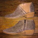 Catherine Malandrino 💕5️⃣ ankle boot Size 7 Photo 4