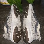 Vans  UltraRange VR3 Animal - Marshmallow - Unisex - W-8 M-6.5 Photo 5