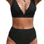 Cupshe Black Scalloped V-Neck High-Waisted Bikini New With Tags. Photo 0