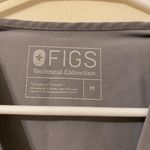 FIGS EUC  Women's Casma‎ Three-Pocket Scrub Top Slate Gray Size Medium Photo 1