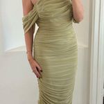 Missguided off the shoulder green midi dress Photo 1