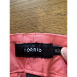 Torrid  Women Peach Pink Rolled Hem‎ Bermuda Shorts Size 20 Beach Preppy Vacation Photo 2