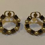 Christian Dior Petit CD Earring Gold-Finish Metal, White Resin Pearls Photo 3