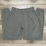 Lululemon Wanderer Jogger Medium Rise Travel Casual Pants Grey Sage Size 8 Photo 4