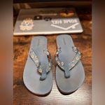 Vera Bradley  Blue Floral flip flops sandals‎ size S Photo 2