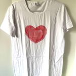Heart Graphic Shirt, XL White Photo 0
