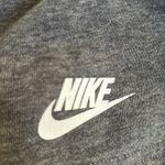 Nike Pull On French Terry Shorts Sz M Gray Drawstring Pockets Logo 3.5” Sporty Photo 2