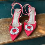 BCBGeneration  Ipany Women's Brooch Detail Pointed Toe Pumps 9 Photo 1