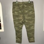 American Eagle NWOT AE Curvy‎ Super Hi-Rise Ripped Camo Jeggings Photo 6
