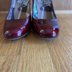 Stuart Weitzman EUC Red Pumps Women 9.5 Patent Leather High Heels Burgundy Wine Photo 3