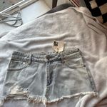 SER.O.YA new with tags Distressed skylight blue Denim skirt with frayed hem Size 00 Photo 4