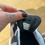 Vans  Women’s Photo 4