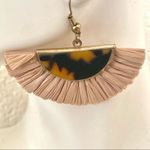 Leopard tortoise shell paper gold tone earrings Photo 1