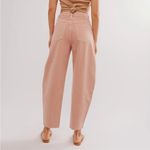 AGOLDE Mara Barrel Jeans in Pink Salt Photo 2