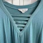 Pink Rose Women’s Teal Long Sleeved Top with V Neck Detail - Size Large Photo 2