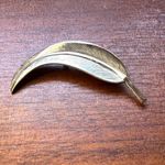 Boutique Vintage Decorative Leaf Brooch Pin Gold Tone Photo 3