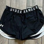 Under Armour Black and White Athletic Shorts Lightweight Performance Photo 0