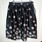 Modcloth  Falling For Winter ALine Skirt Black White Snowflake ALine Skirt 10 NWT Photo 4