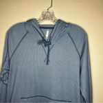 Kuhl Stria Outdoor Thermal Blue Striped Hoodie Long Sleeve Kangaroo Pocket Top Photo 3