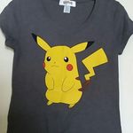 Hot Topic Pikachu graphic tee Photo 0