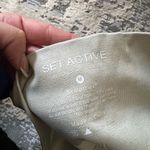 Set Active  Sand Sculptflex Active Shorts Size Medium Photo 3