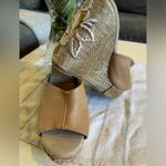 Very Volatile  wedge sandals. Great condition size 9 Photo 4