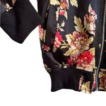 36.5 Bomber Jacket Floral satin - Black and Red woman’s sz M Photo 3