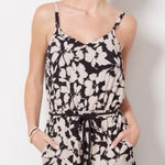 Evereve  Aliyah Floral‎ Print Sleeveless Tie Waist Romper Black Baby Pink Photo 0