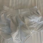 Lululemon Hotty Hot Short 2.5” Photo 0