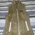 Patagonia NWT  Women's Los Gatos Fleece Vest size M Photo 0