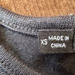 Notebuk Black Blouse with Sheer button Sleeves Elastic Wrist. Pull over Sz XS Photo 9