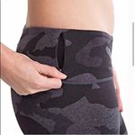 Tuff Athletics  Camo Leggings Size Medium Photo 2