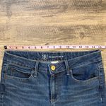 Women's Boot Cut/Flare Jeans — Medium Wash Blue Size undefined Photo 5