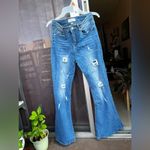 Women's Between US Jeans Wide Leg Jeans Size 9 . Light Blue Ripped In Front. 70s Photo 3