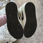 Nike Coconut milkk air Jordan Mid Photo 3