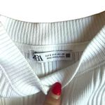 ZARA  Tank Top White Ribbed Stretch Size Small Excellent Condition Round Neck Photo 2