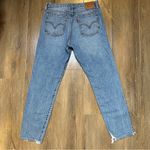 Levi's Wedgie Icon Fit Jeans in Shut Up Medium Wash Distressed Raw Hem Size 28 Photo 6