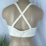 Vanity Fair  Women's Ivory Wire Free #72335 Body Caress Bra 38D Photo 3