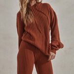 🤎🍁🍂NWT SNDYS HENDRIX KNIT PANTS IN RUST (pants only) Brown Photo 3