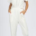 LABEYE CREAM TOP AND BOTTOM JOINT JUMPSUIT SIZE MEDIUM White Photo 2